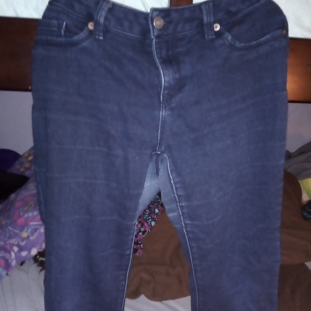 Original Blue Jeans With Zipper And Button